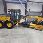 2014 DEERE 772G